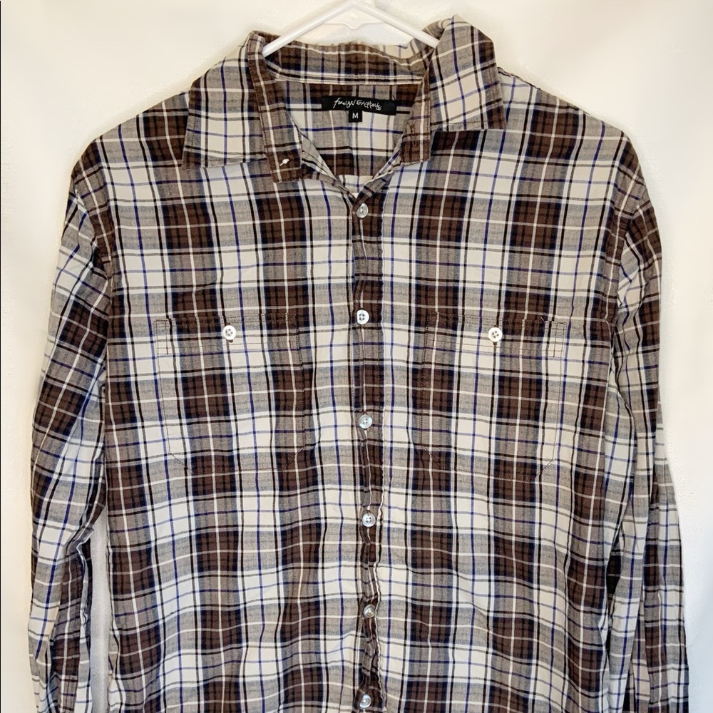 Foreign Exchange Button Down